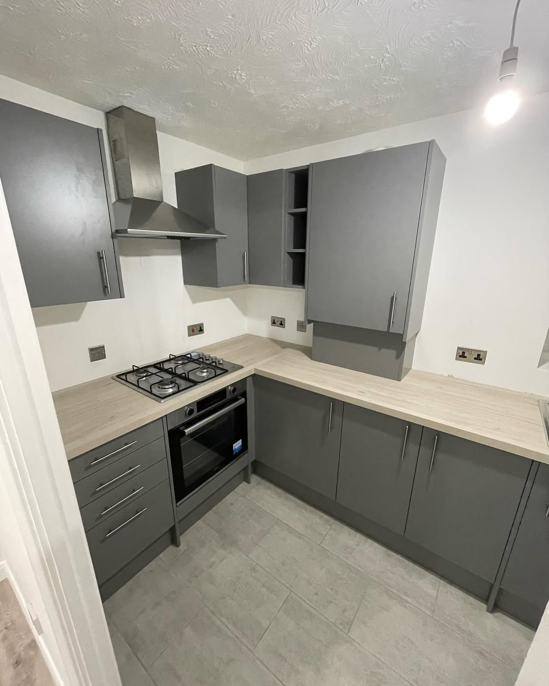 NEW kitchen refit completed in the last few weeks as part of a full flat refurb currently being (8)